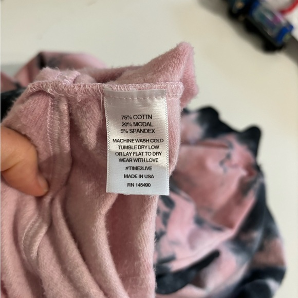 Electric and Rise sweatshirt high- low tye dye pink black slouchy boho beachy - Picture 4 of 7